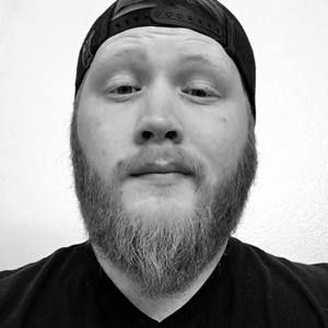 Meet your Posher, Aaron